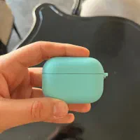 ایرپاد پرو سالم همراه با جعبه و شارژر