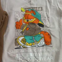 لباس بچگانه