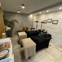 تخت به همراه روکش