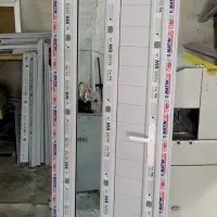 درب و پنجره یو پی وی سی صدر