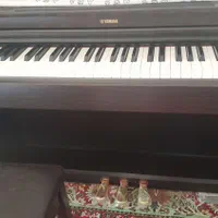 پیانو دیجیتال یاماها در حد نو YDP163