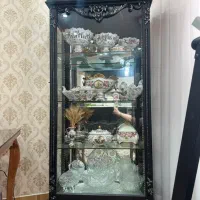 بوفه سالم و تمیز پشتش هم آیینه بزرگ|بوفه، ویترین، کنسول|رشت, فلسطین|دیوار