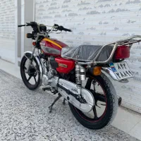 موتور سیکلت 200