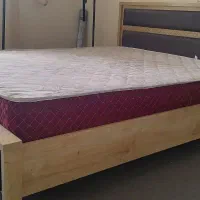 تختخواب و تشک