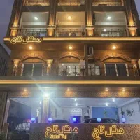 کارگر ساده کاشی کاری وسنگ کاری