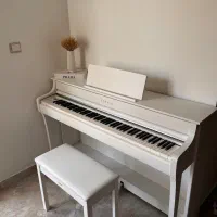 پیانو دیجیتال clp 835