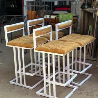 صندلی سه خط|صندلی و نیمکت|شیراز, کوزه گری|دیوار