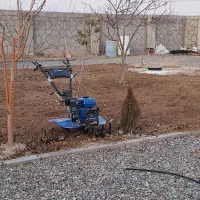 تیلر زنی و سمپاشی حرفه‌ای باغ با قیمت منصفانه|خدمات باغبانی و درختکاری|مشهد, رضاشهر|دیوار