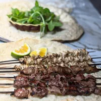 به  اقا کارگر ماهر  نیمه ماهر در کبابی نیازمندیم