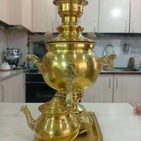 سماور برنجی زغالی همراه با سینی و قوری