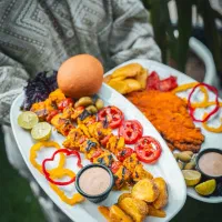 نیروی آشپزخانه و کمک آشپز|استخدام خدمات فروشگاه و رستوران|شیراز, چنچنه|دیوار