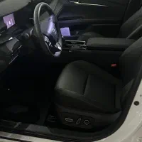 تویوتا کمری ۲۰۲۴ صفر خشک|خودرو سواری و وانت|رشت, بلوار گیلان|دیوار