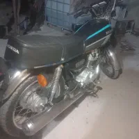 متو|موتورسیکلت|اسیر, |دیوار