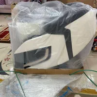 صندلی ماساژور مشکی و طلایی