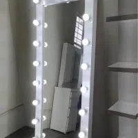 اینه قدی