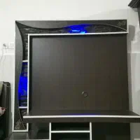 میز تلویزیون و تردمیل و جا لانه حیوانات