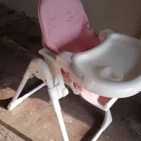 صندلی غذا و تخت کودک