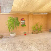 اجاره-واحد-برای-مسافران-در-بندر-گناوه