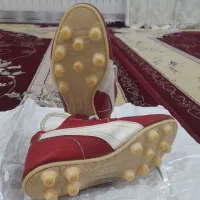 کفش فوتبال چرم اصل مال ۳۰ سال پیش|کیف، کفش، کمربند|اراک, |دیوار