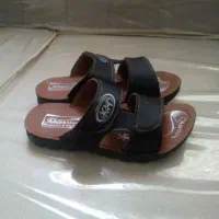 دمپایی زنانه و پسرانه