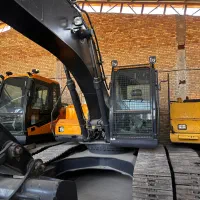 بیل هیوندا 215 صفر خشک ( معاوضه )