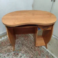 میز کامپیوتر و تحریر