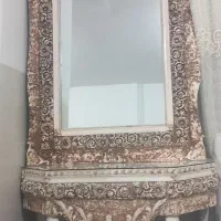 آینه و کنسولی