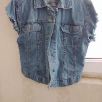 مقداری لباس|لباس|خرم‌آباد, |دیوار