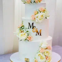 ورکشاپ تخصصی کیکهای خامه ای فروردین ماه ۱جای خالی