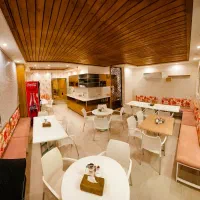 استخدام نیروی صبحانه زن اشنا به اشپز ی