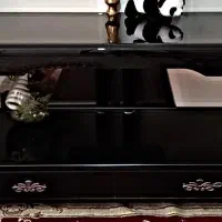 یک عدد یخچال ، میز تلویزیون و صندلی چرخدار|حراج|میانه, |دیوار