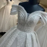 لباس عروس|لباس|اندیشه, اندیشه فاز ۳|دیوار