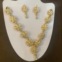 سرویس هندی رنگ ثابت