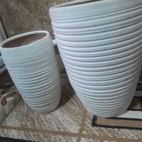 آبخوری قناری و گلدان سفالی