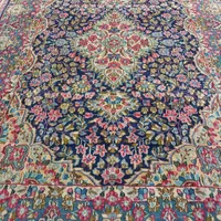 قالی دستباف کرمانی