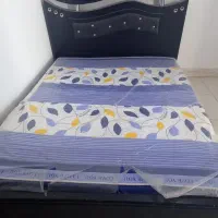 تخت خواب دونفره درحد نو با تشک ۵۰۰۰۰۰۰تومان