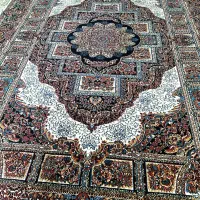 ۳ تخته فرش ۷۰۰ شانه نگین مشهدهرسه یک گل