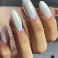 آموزش تخصصی و خدمات ناخن