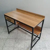 میز تحریر|میز تحریر و کامپیوتر|نیشابور, گمنام غربی|دیوار