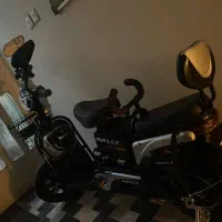 موتورسیکلت برقی مناسب برای بانوان