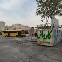 اجاره-پارکینگ-3500-متری-با-لوازم-سرا-دهکده