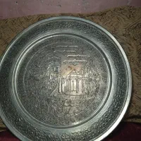 سینی قلمزن با منظره زیبا از آرامگاه حافظ شیرازی