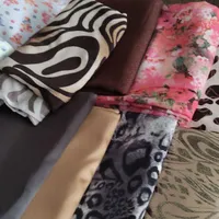 حراجی پارچه و لباس باقیمت مناسب|لباس|محمدیه-قزوین, |دیوار