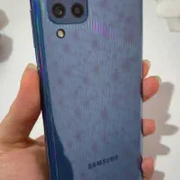 گوشی سامسونگ M32 قیمت مناسب باشارژر و قاب