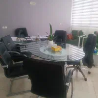 منشی خانم جهت امور دفتری