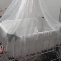 گهواره نوزاد