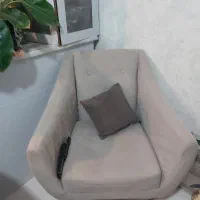 خریدار واقعی لطفا پیام دهد.|فرش|ری, اقدسیه|دیوار