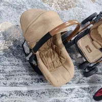 کالسکه با کریر روروک هم هستش عکس نیفتاده