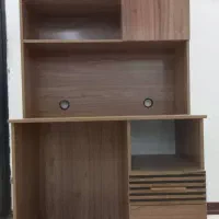 میزتحریر وکتابخانه