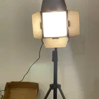 نور افکن یا نور استدیویی|لامپ و چراغ|سقز, |دیوار